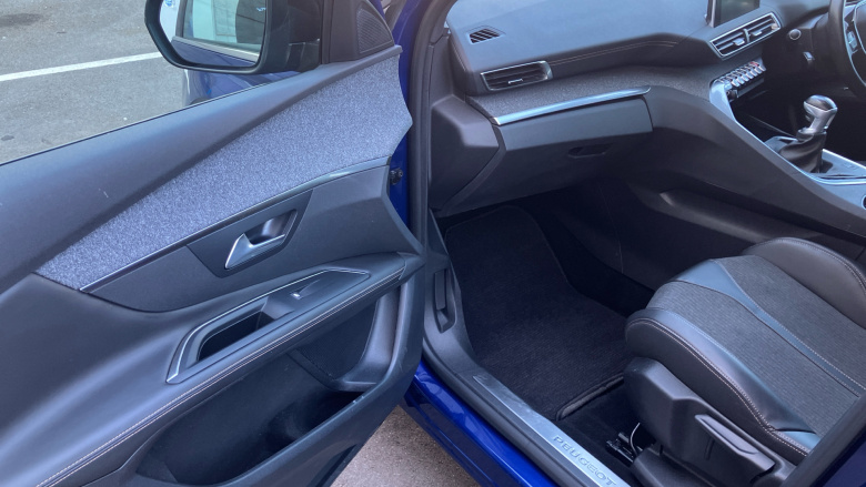 Peugeot 3008 1.5 BlueHDi GT Line 5dr Diesel Estate